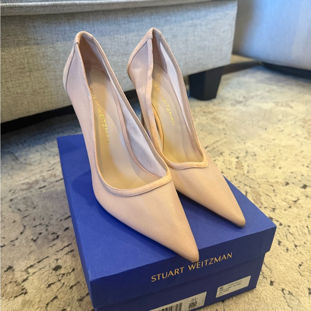 Stuart Weitzman Women's Nude Heels